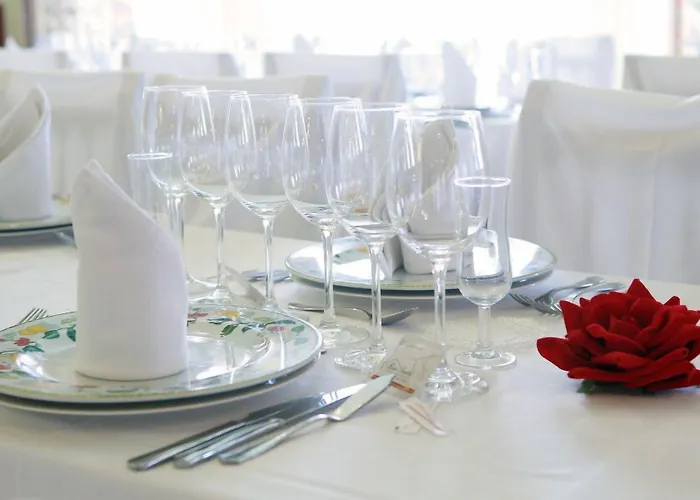 Casa Santos Pensión 3*